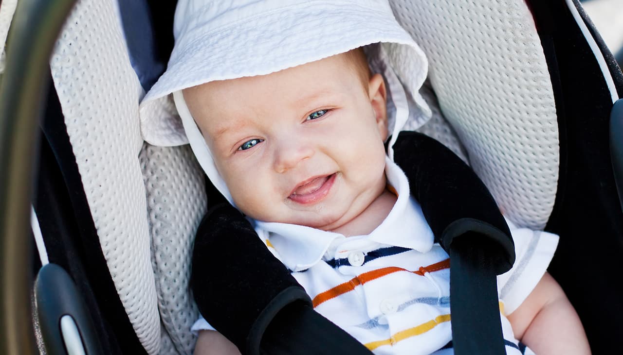 Niños seguros: por qué no debes reutilizar una silla de auto para viajar con tu hijo