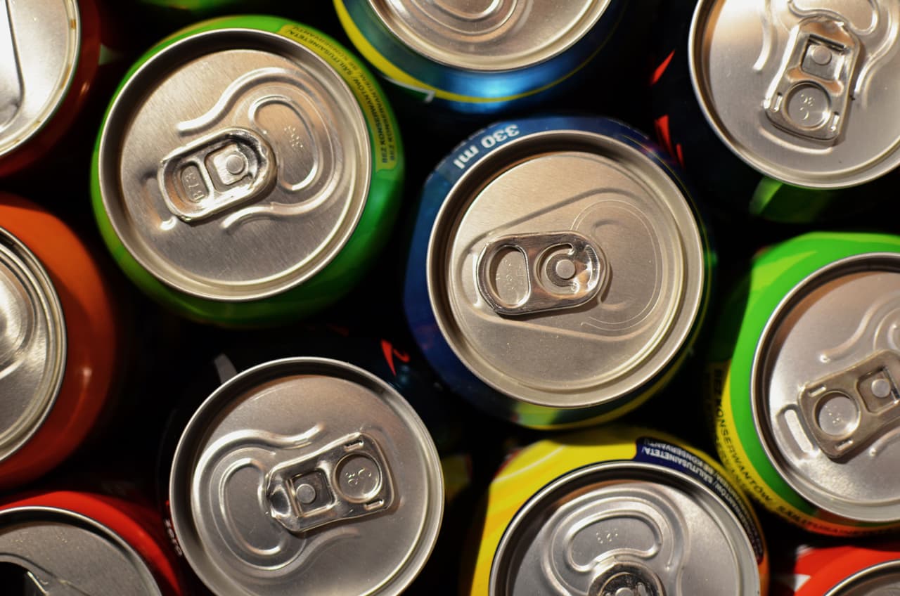 ¡No tires las latas de cerveza! 3 trucos superdivertidos y fáciles para reciclarlas