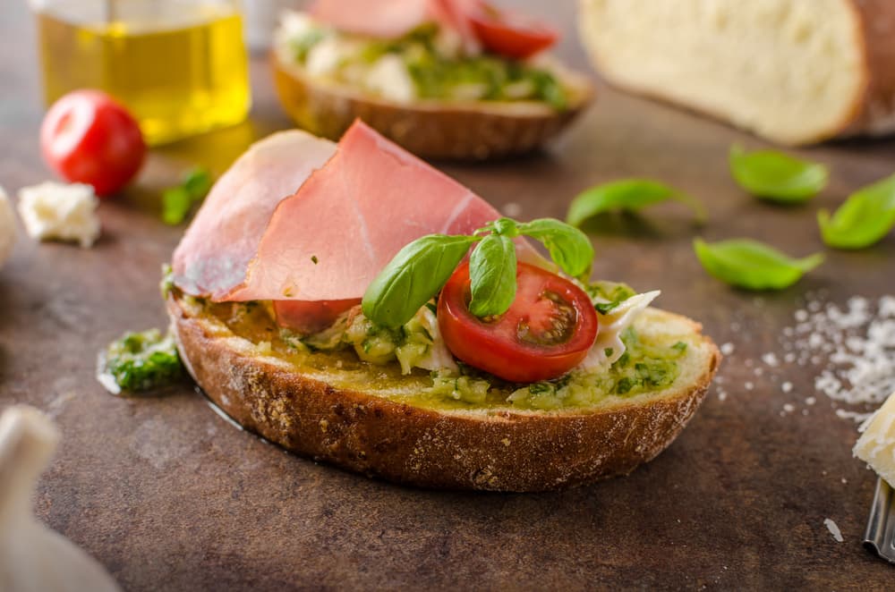 Si amas el pan, aprende a preparar bruschettas como un chef italiano: ¡es muy sencillo!