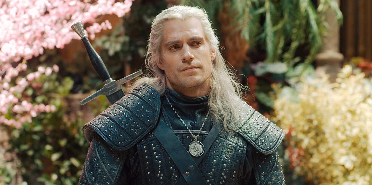 <b>Henry Cavill</b> es un caso similar al de Margot Robbie: le ha dado vida a personajes como Superman y Geralt de Rivia (‘The Witcher’), lo que lo catapultaron como una referencia dentro del mundo ‘geek’.