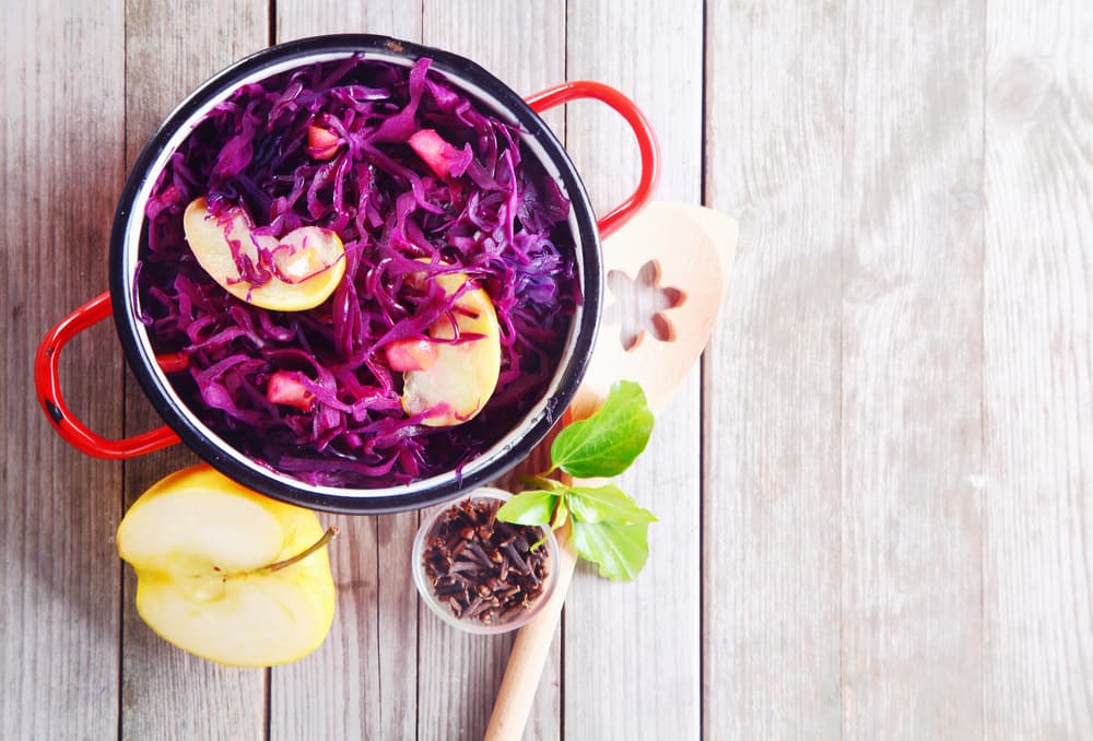 5 formas de incorporar especias a tus ensaladas que te van a encantar