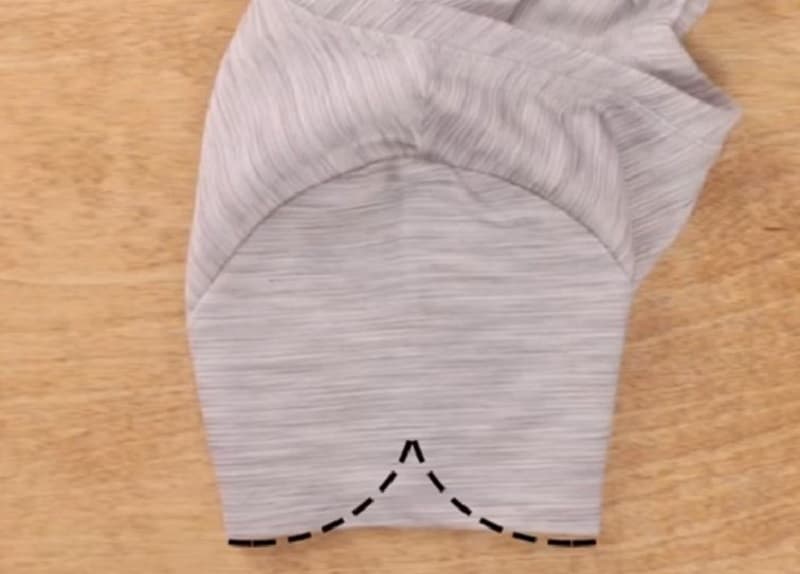 Esta idea para hacerle carita de gato a tus playeras te hará decir miau