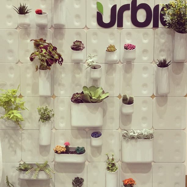 Urbio: jardín vertical magnético
