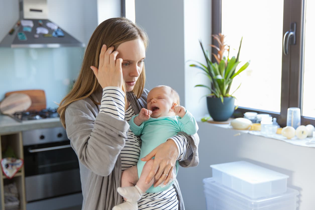 ¿Cada cuándo hay que bañar a un recién nacido? La información que toda mamá quiere saber