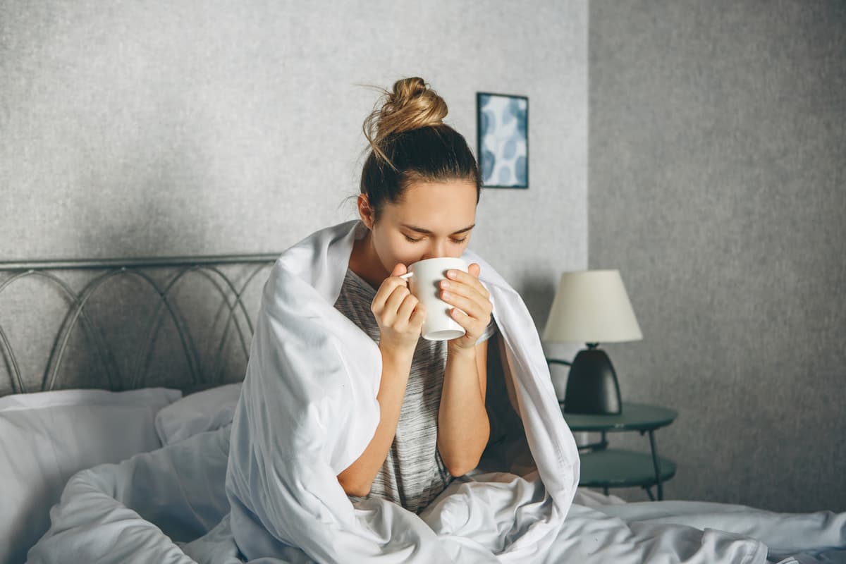5 tés que te ayudarán a dormir mejor que la Bella Durmiente (desintoxicarán tu cuerpo)