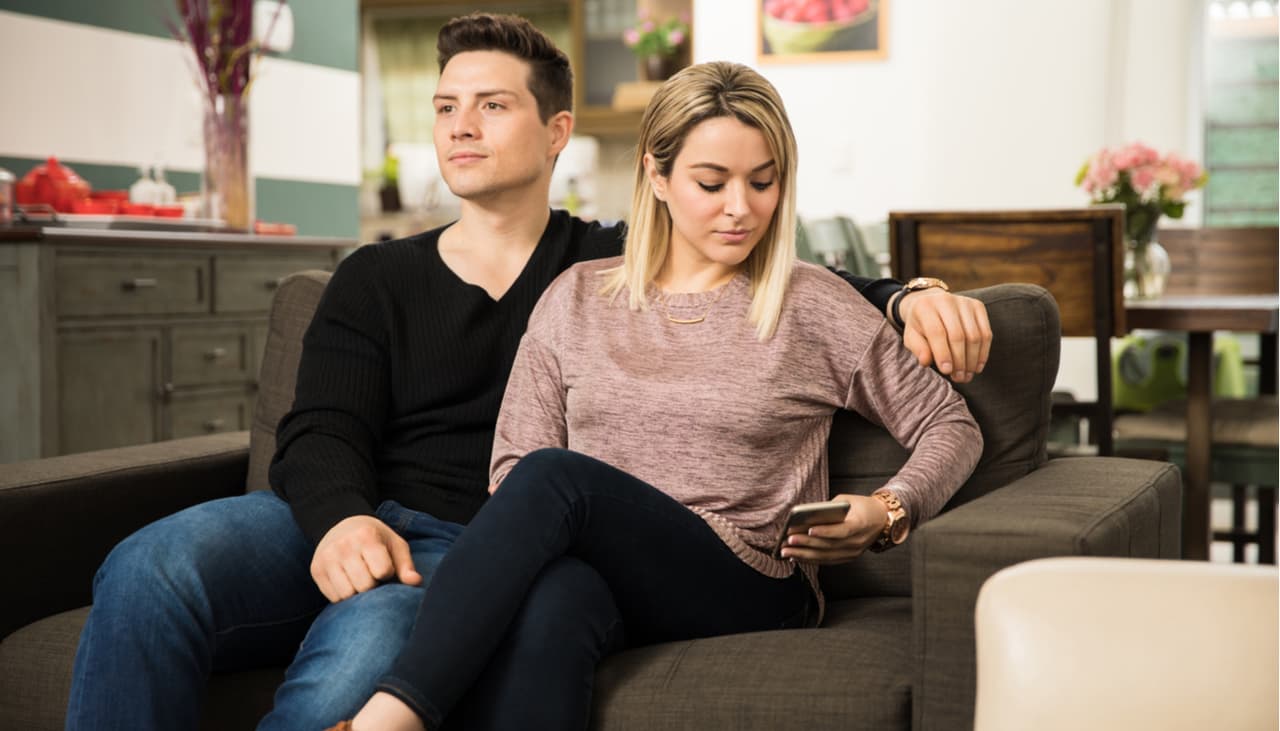 Las mujeres sólo son infieles cuando ocurren 3 cosas, según una experta: te contamos