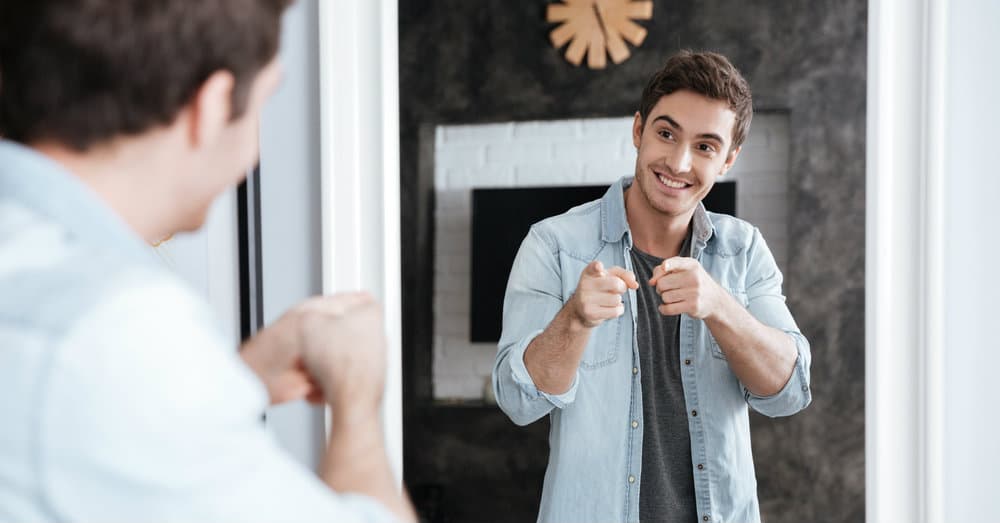 Las personas seguras de sí mismas practican estos sencillos hábitos diarios, según experto