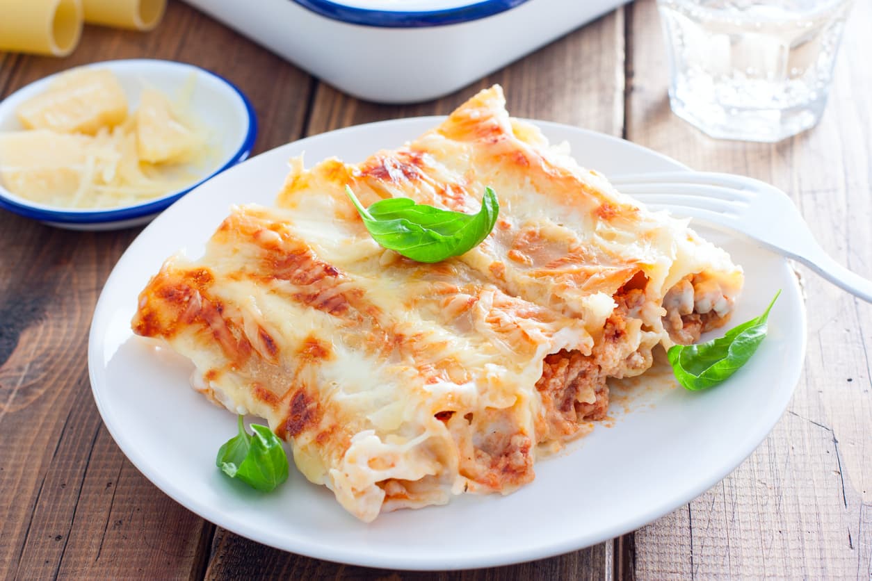 Canelones de atún, una delicia fácil y muy práctica para la comida 