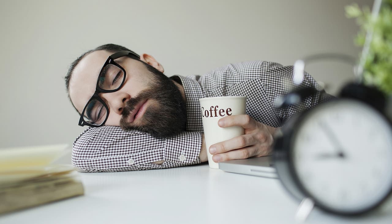 Si no tienes nada de energía al final del día, deberías cambiar alguno de estos hábitos
