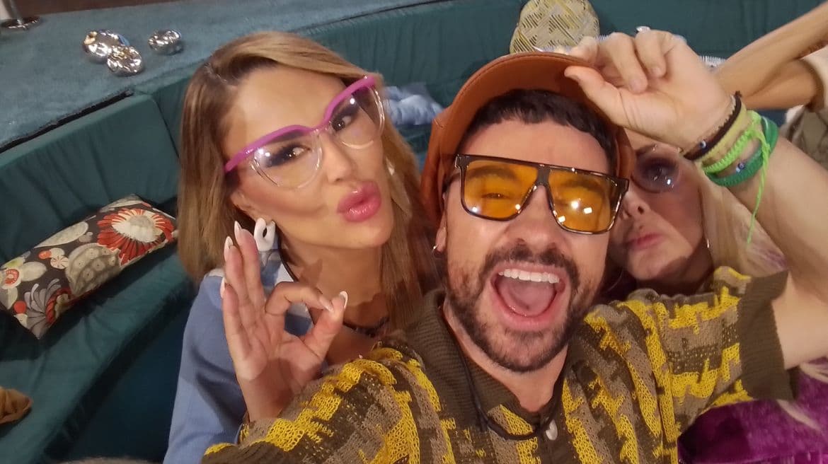Ninel Conde, Shiky y Olivia Collins se tomaron esta selfie en la fiesta